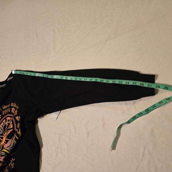 Volcom women's XS graphic sweatshirt nwt - Picture 9 of 9